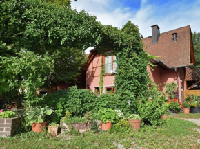 Countryside apartment with garden